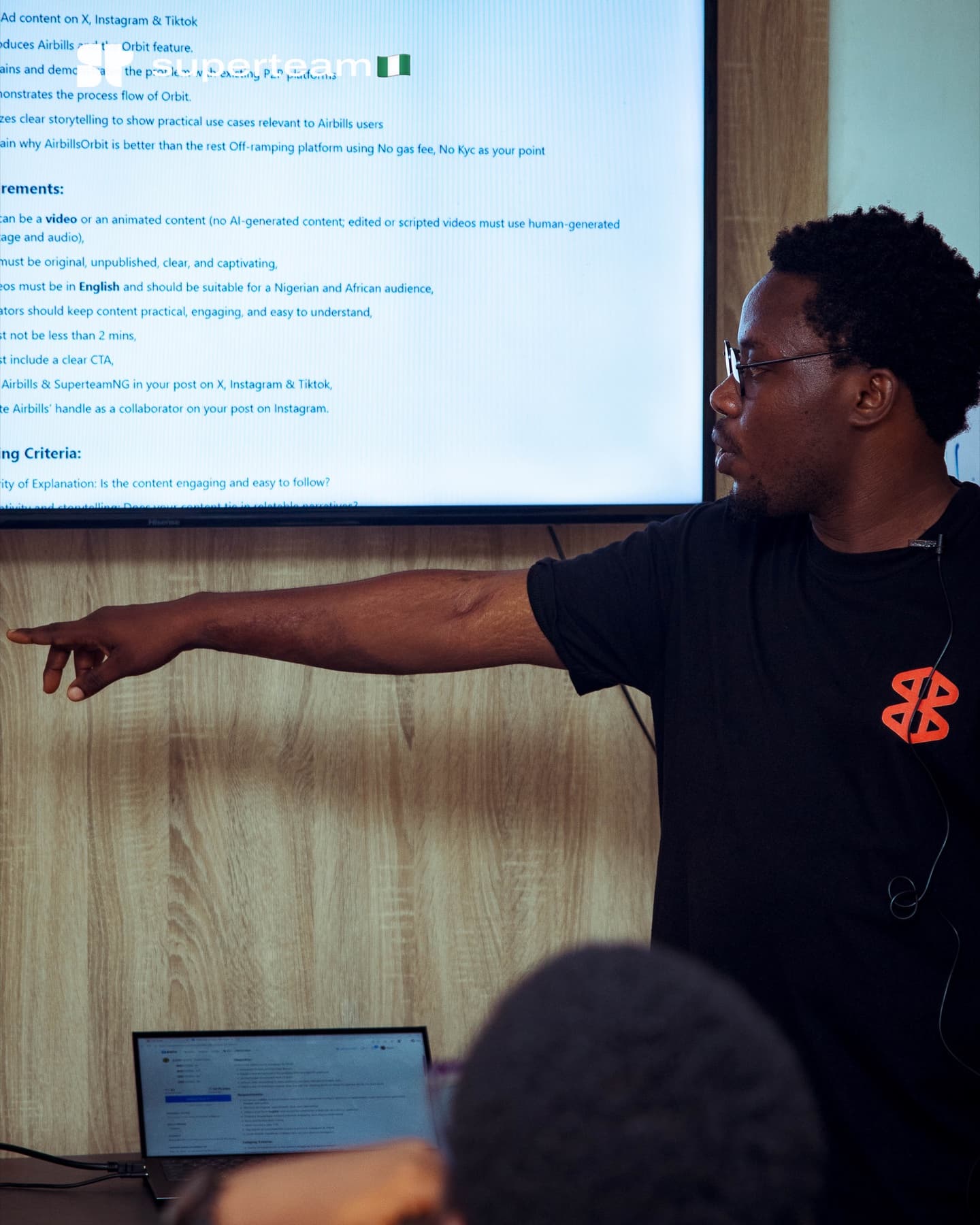 Victor presenting a workshop brief